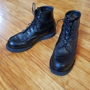 Red Wing Heritage 6 inch moc 8137 All black boots